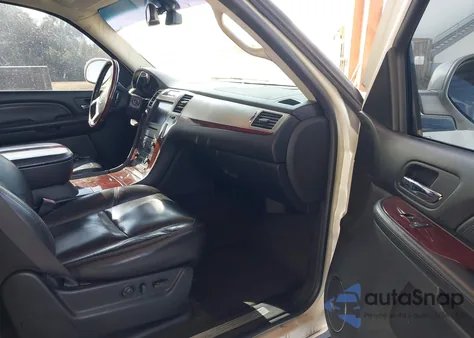 2007 Cadillac Escalade Esv Standard z USA, uszkodzony, nr VIN 1GYFK66817R407555